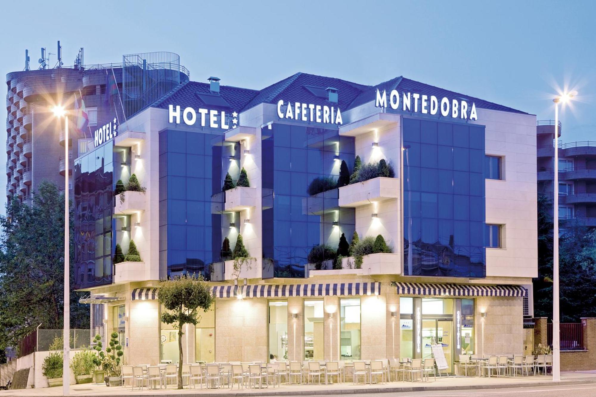Hotel Montedobra Torrelavega Exterior photo